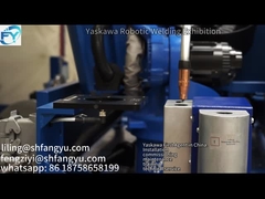 Industrieroboter-schweißende Ausstellung Yaskawa